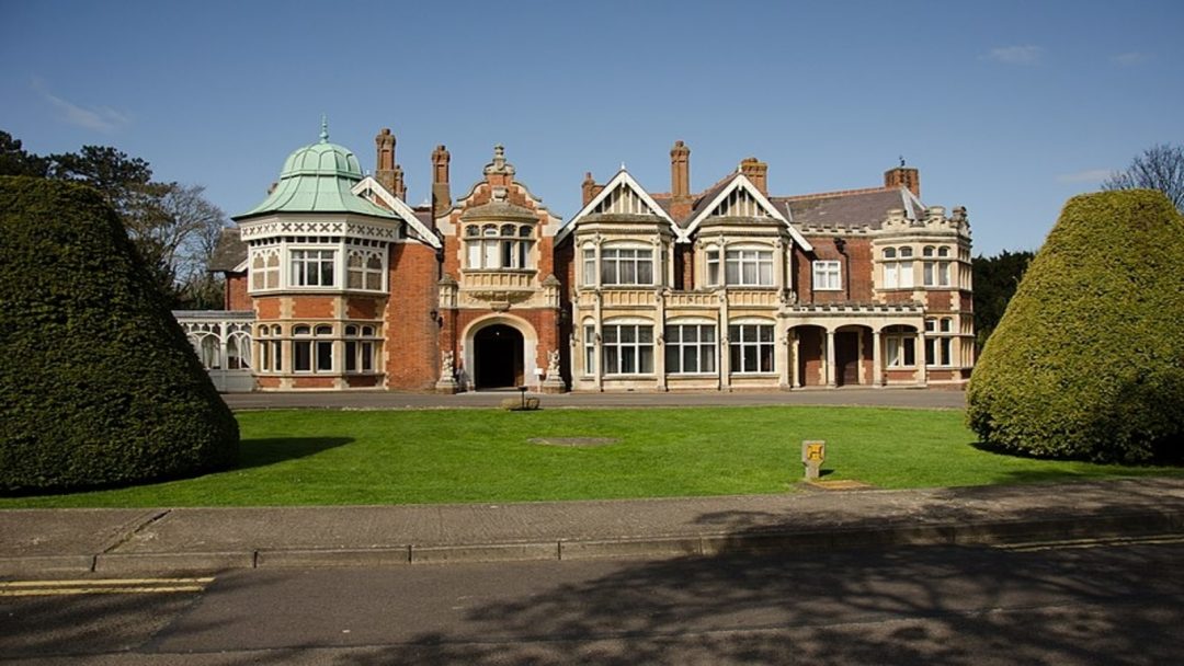 Alan Turing's stolen items to be returned after 38 years Gair Rhydd