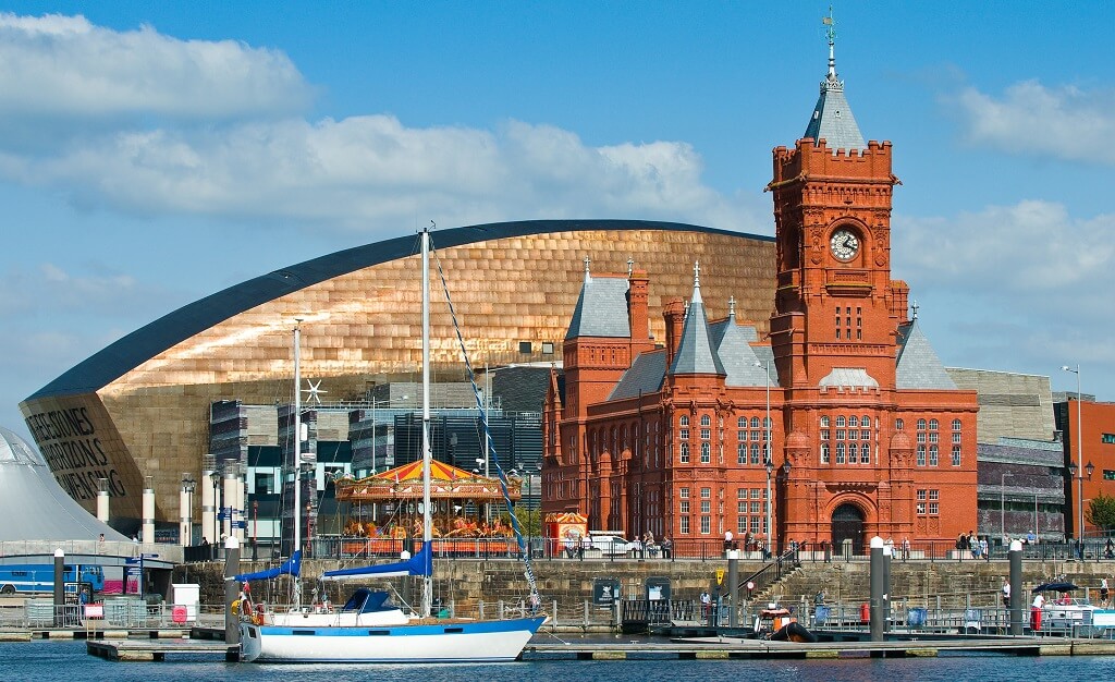 cardiff bucket list visit welsh capital