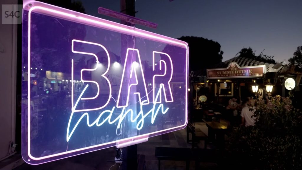 sgrinlun o intro pennod 1 Bar Hansh S4C