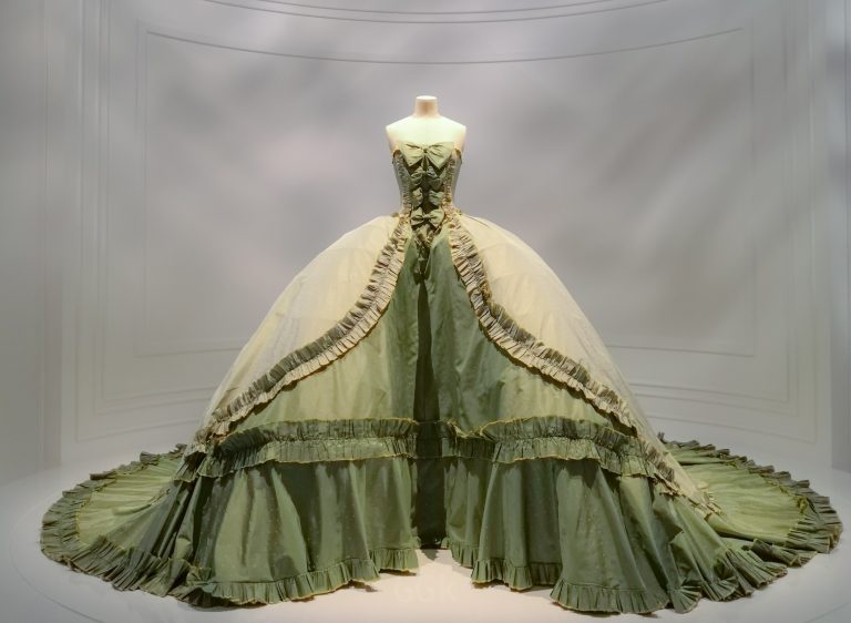 Green dress from 1800s